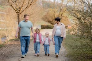 Chrissy-Babybauch-Familie-web-2